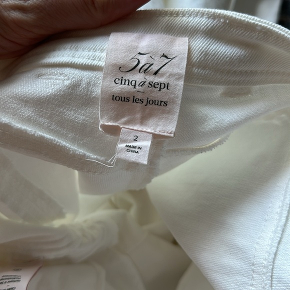 Cinq à Sept's Hyalie slit flare jeans 💎 - Picture 6 of 15